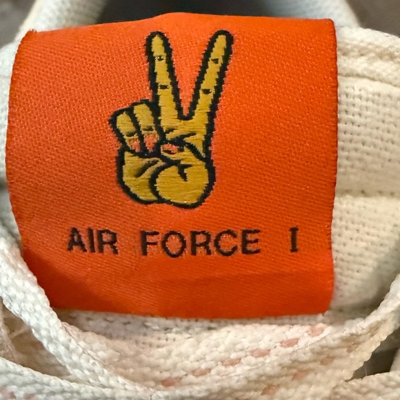 Nike Air Force 1 '07 'Peace Sneakers Women’s Size 9 RARE - Picture 10 of 15